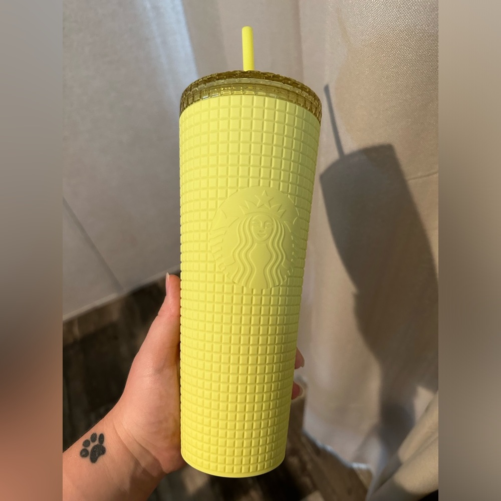 2023 meadow yellow grid Starbucks tumbler